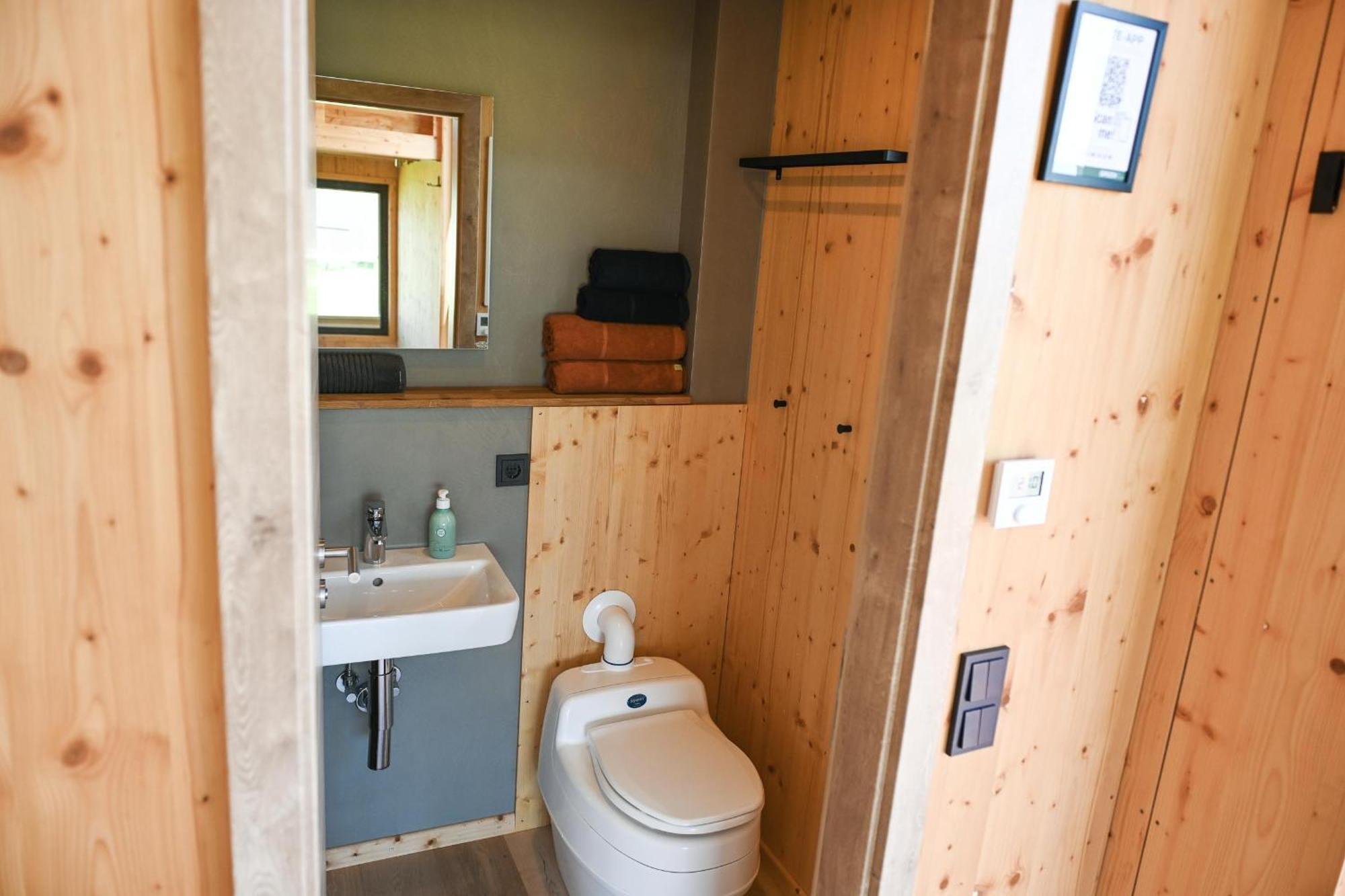 Tiny House Nature 15 Zur Meerseite - Green Tiny Village Harlesiel 卡罗利嫩西尔 外观 照片